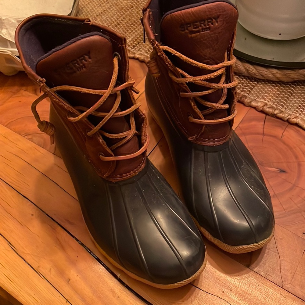 Sperry rubber boots